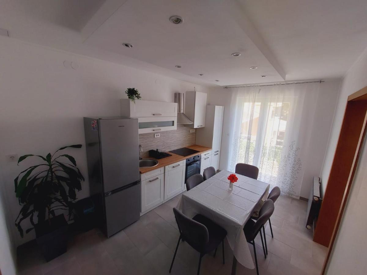 Apartments Mario Primošten Zewnętrze zdjęcie